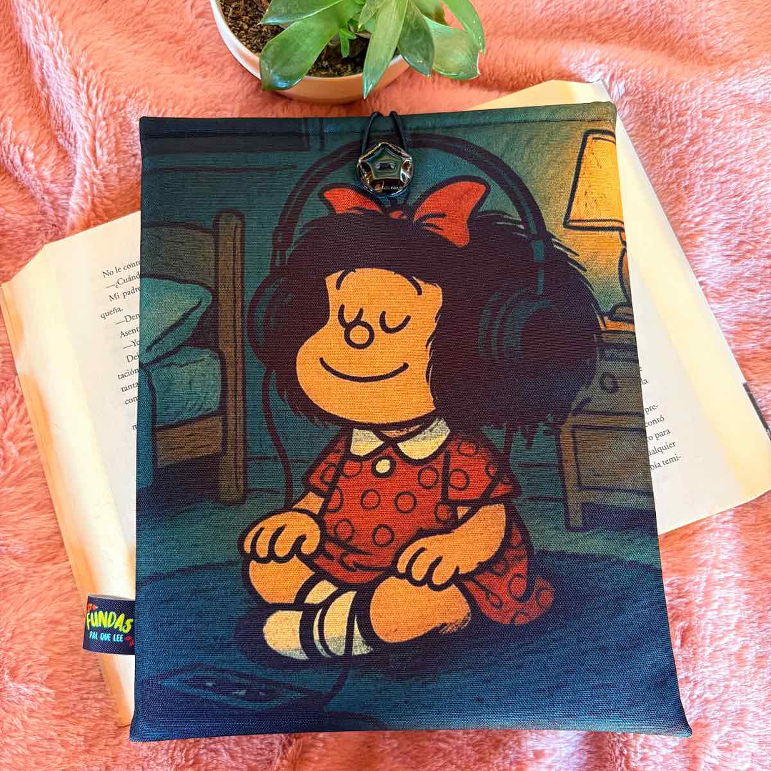 Funda Para Libro (Con Boton) - Mafalda Musica 1