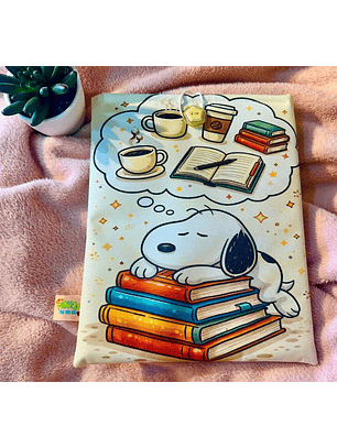 Funda Para Libro (Con Boton) - Snoopy Soñando 