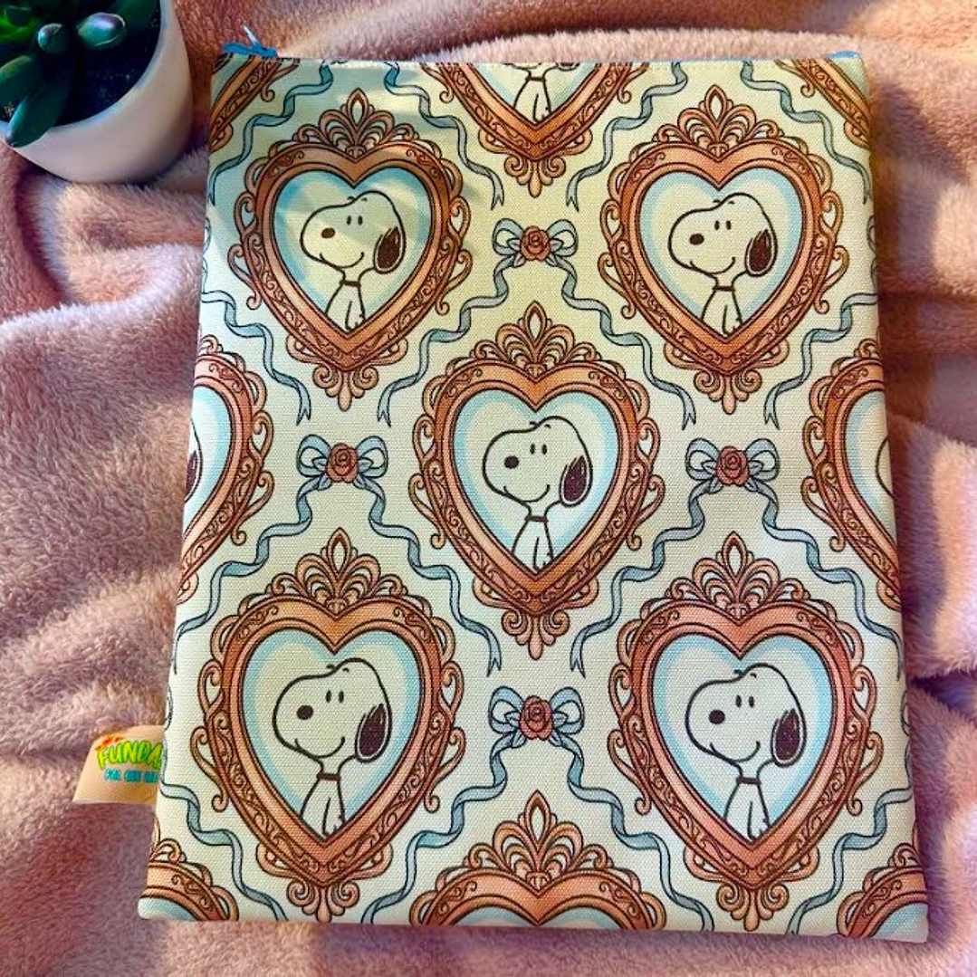 Funda Para Libro (Con Cierre) - Snoopy Retrato 1