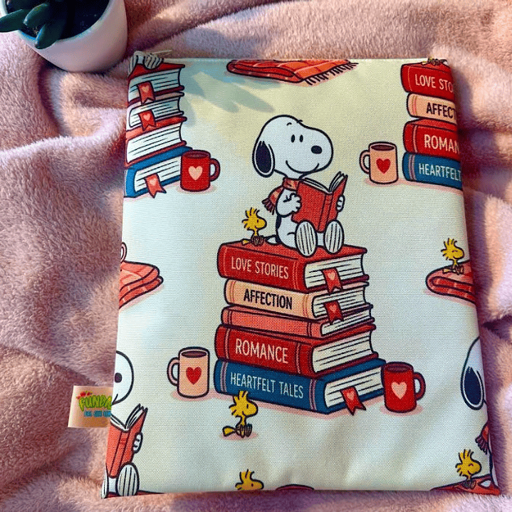 Funda Para Libro (Con Cierre) - Snoopy Sobre Libros 1