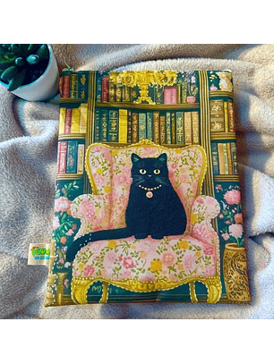 Funda Para Libros (Con Cierre) - Gatita Realeza