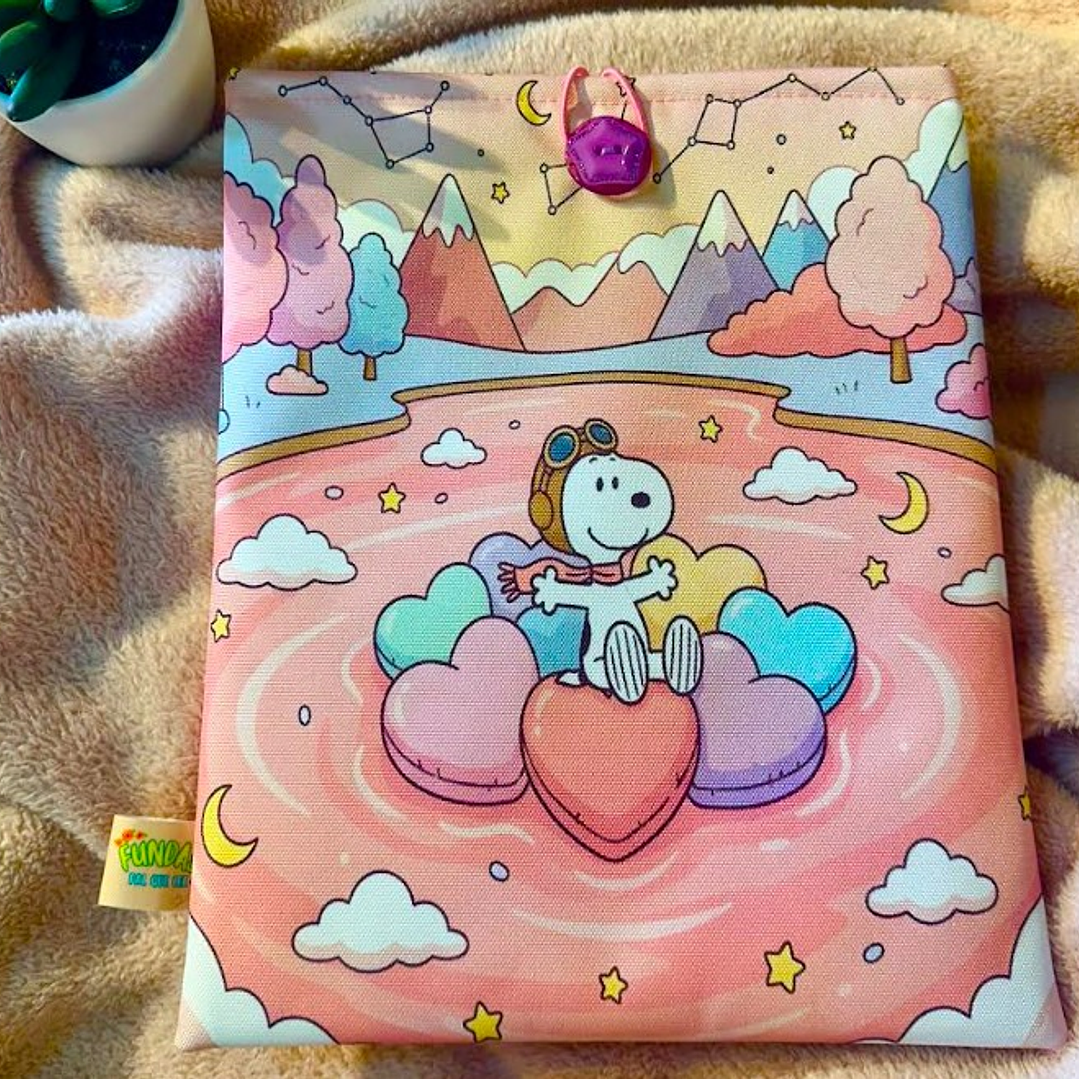 Funda Para Libro (Con Boton) - Snoopy Mundo Dulce 1