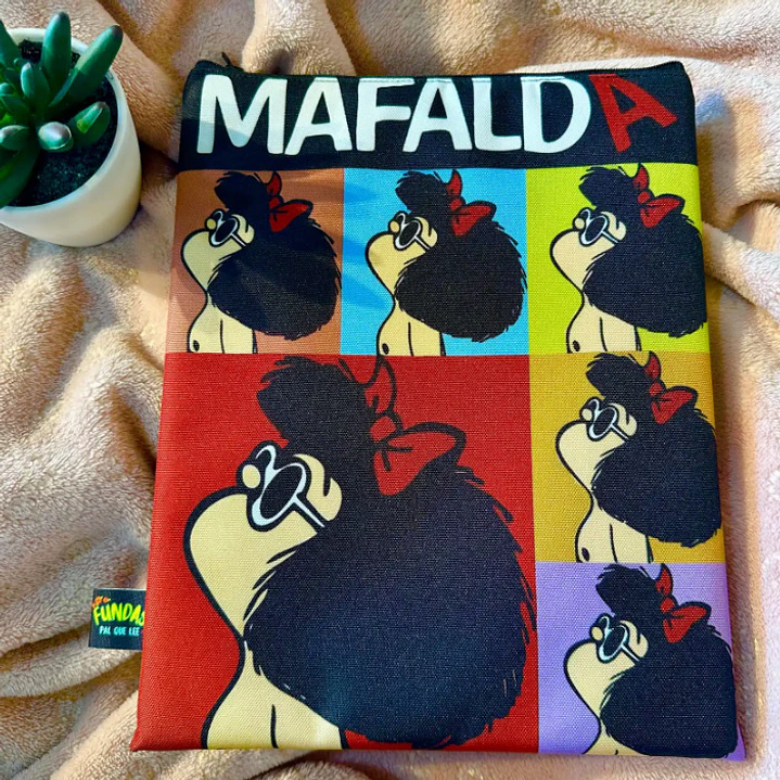 Funda Para Libro (Con Cierre) - Mafalda Colores 1
