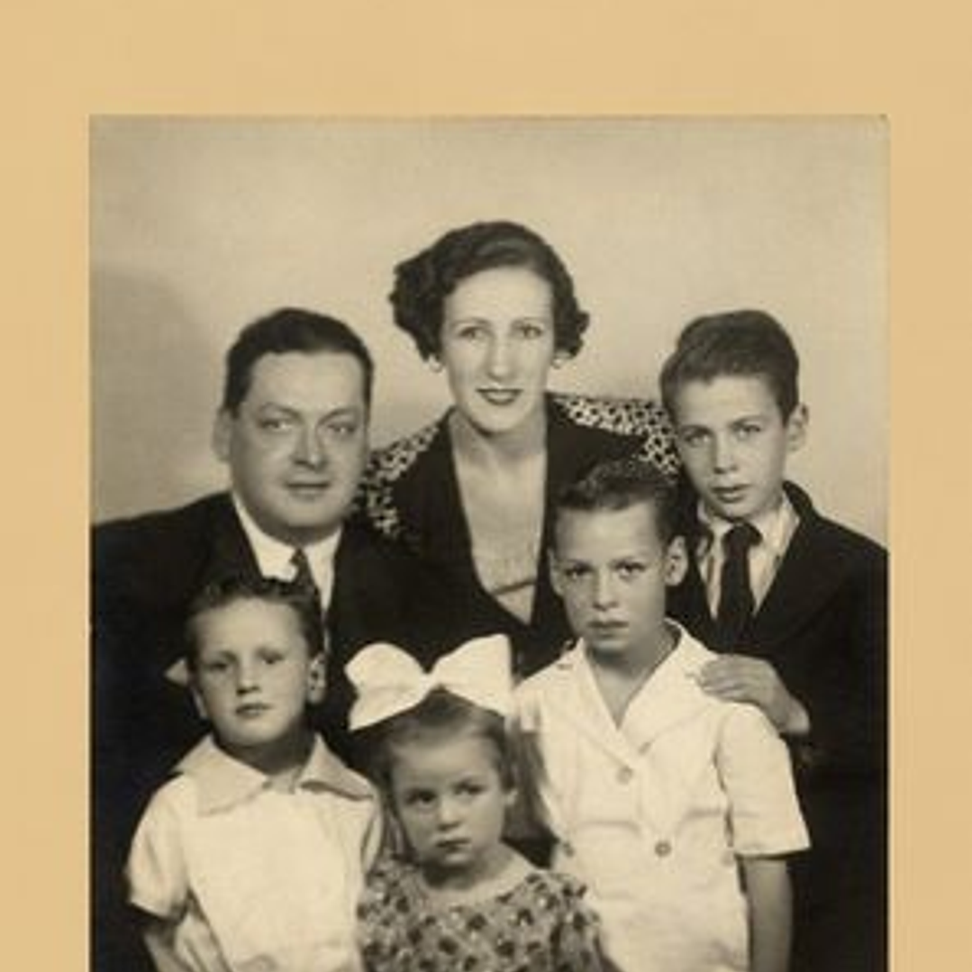 Los Parientes Pobres 1