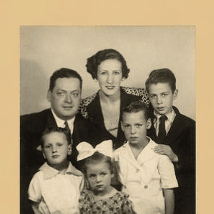 Los Parientes Pobres 1