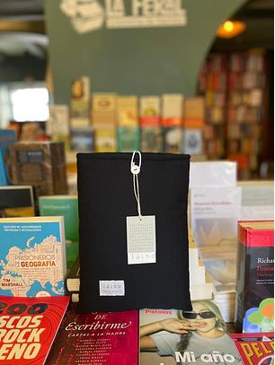 Funda Libro Negra