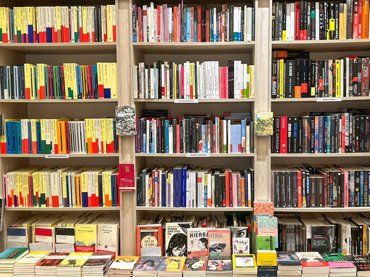 La seducción de una portada por Macarena Fernández R.