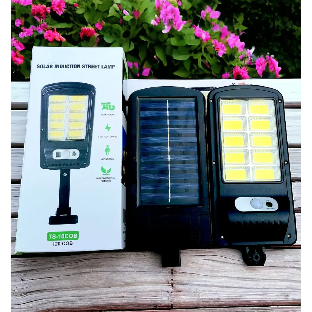 Foco Solar con SENSOR MOVIMIENTO 1