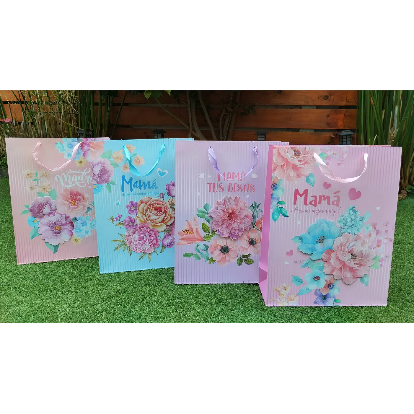 12 Bolsas de Regalos Premium Dia de la Madre  40 cm 3