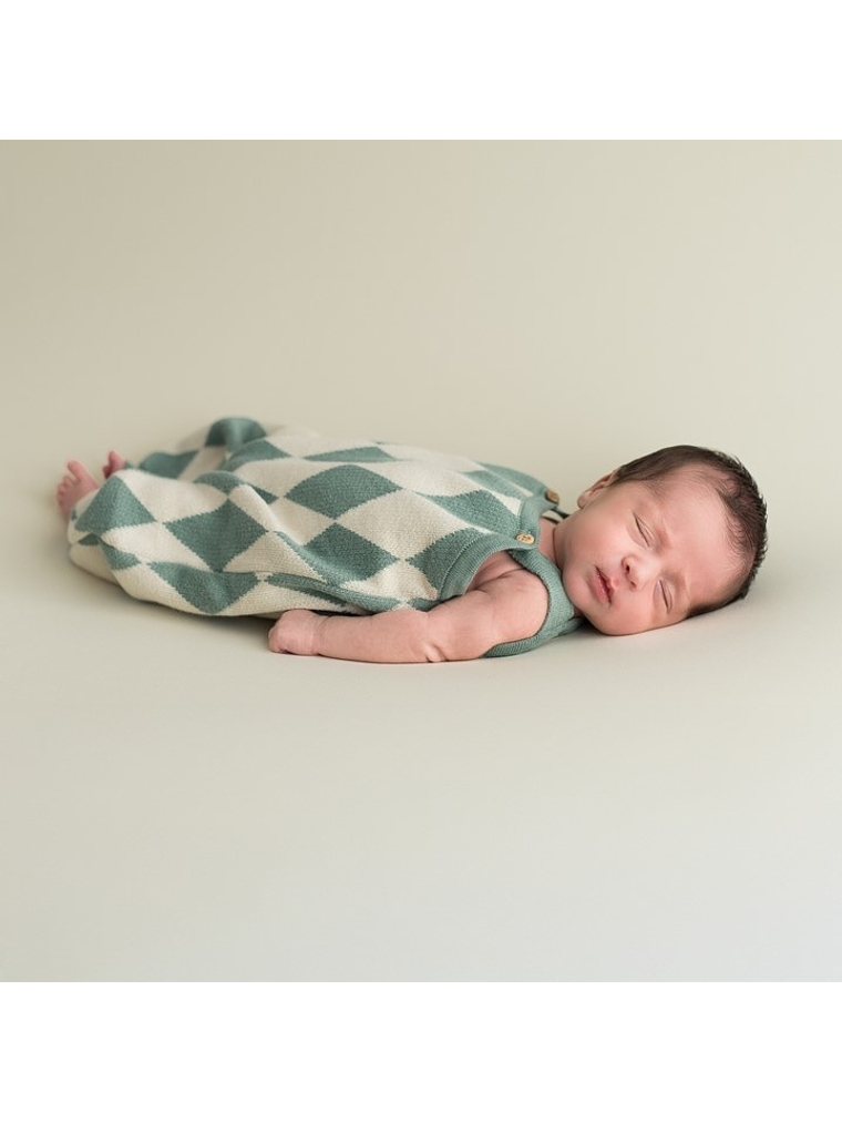 Jardineira Moonie Verde Diamante 2