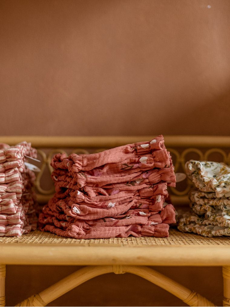 Tapa Fraldas Wavy Floral 8