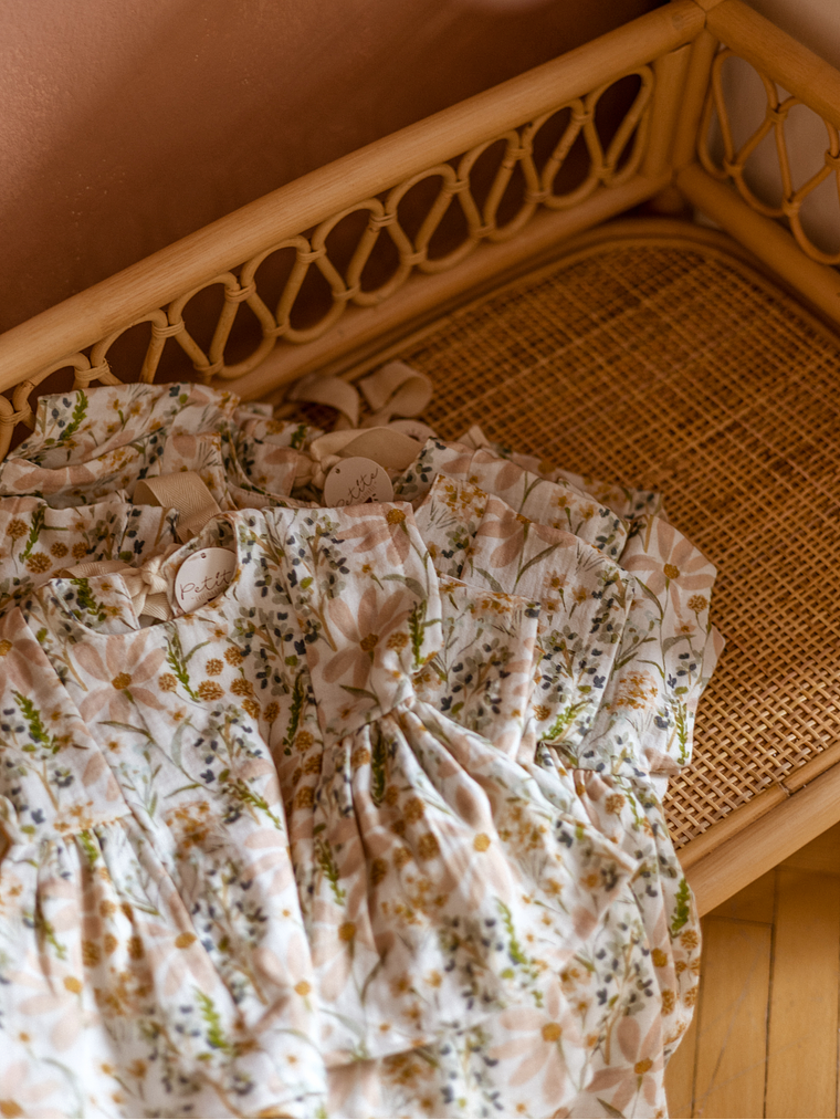 Vestido Wavy Marfim Floral 5