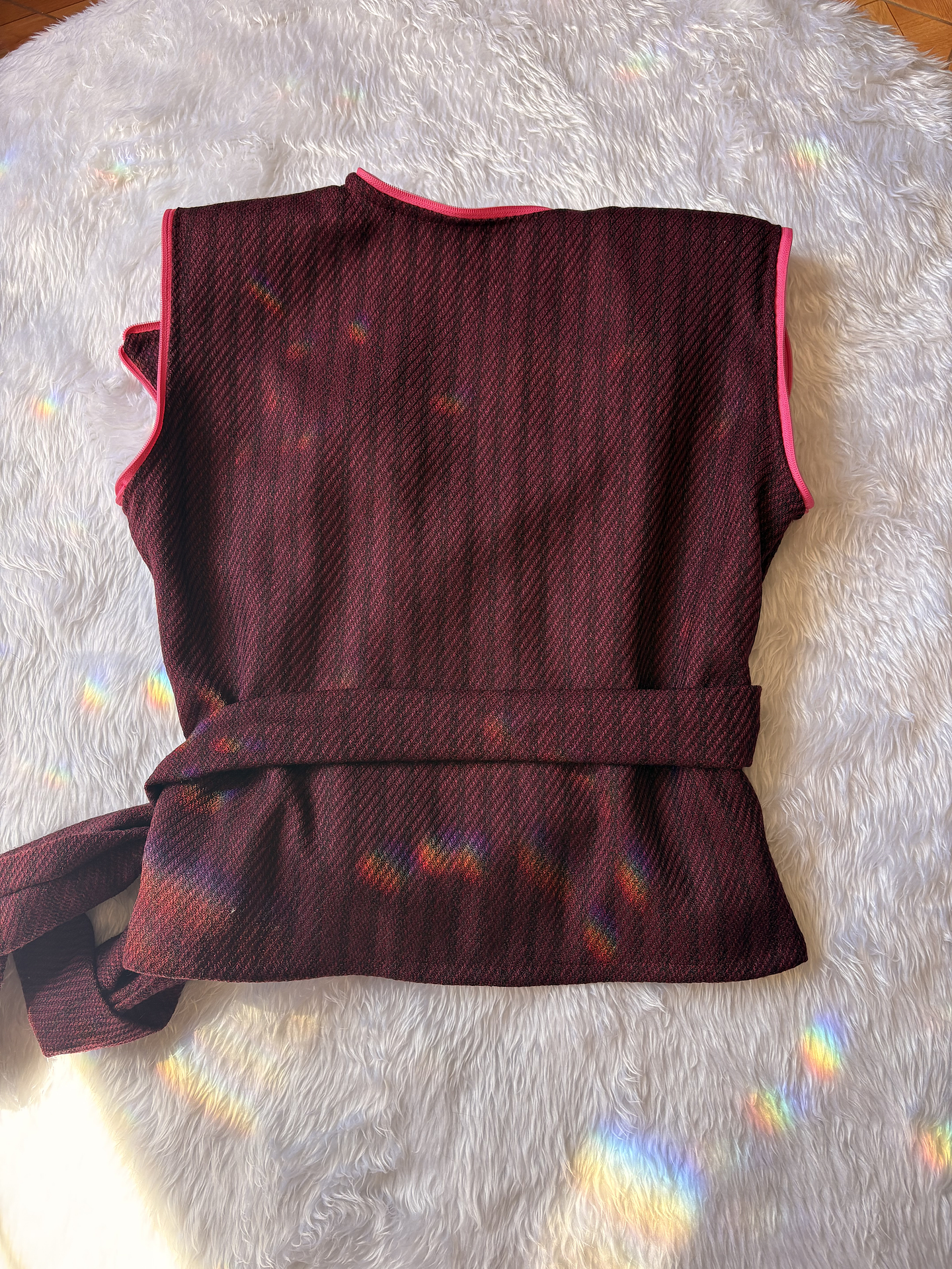 Wrap Vest Rouge Intime 2