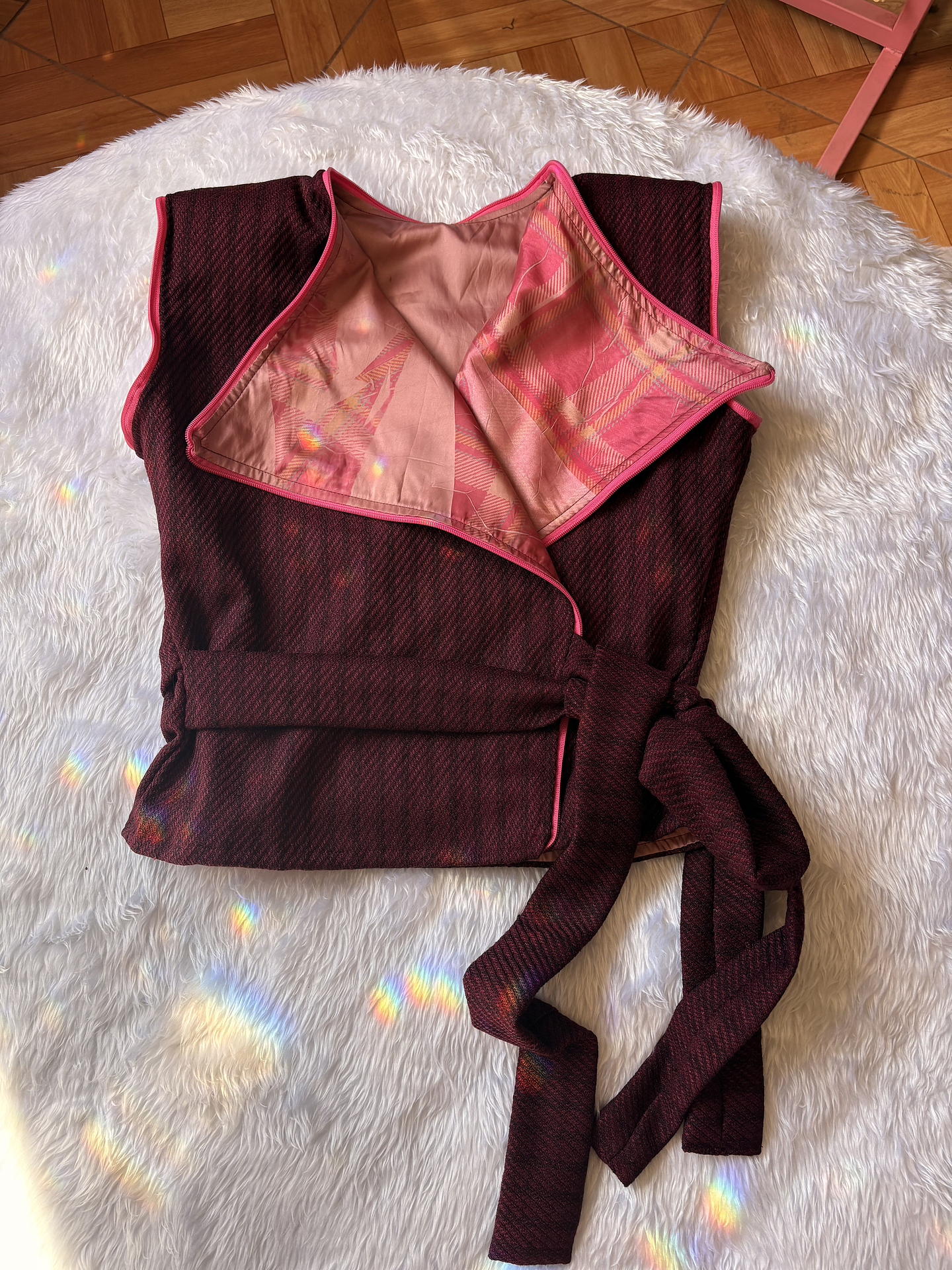 Wrap Vest Rouge Intime 1