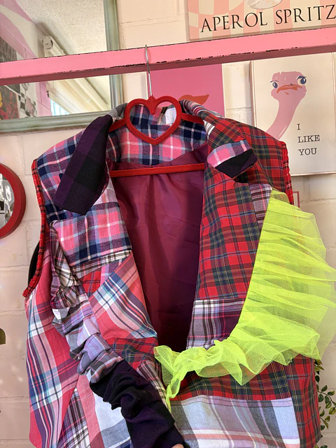 Blazer patchwork tartán + tul neon – talla M/L
