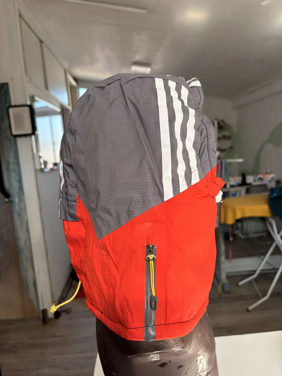  Lunar adidas hood 4