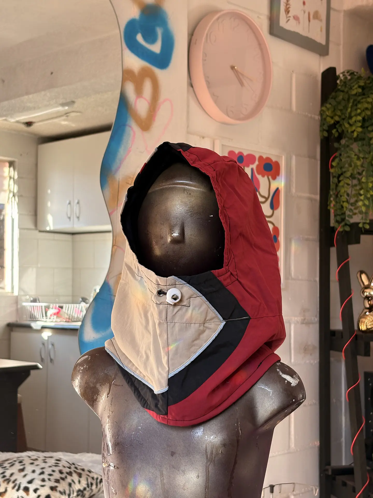 Vestisca hood  1