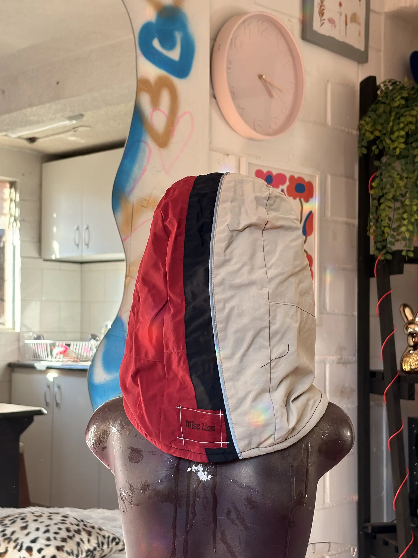 Vestisca hood  3