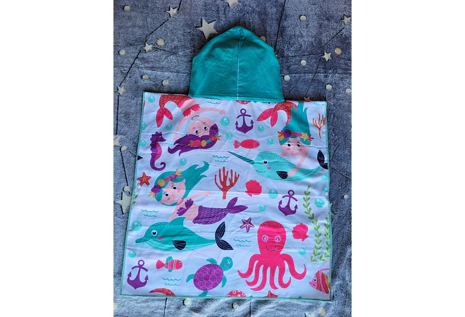 TOALLA INFANTIL CON CAPUCHA MODEL #1011