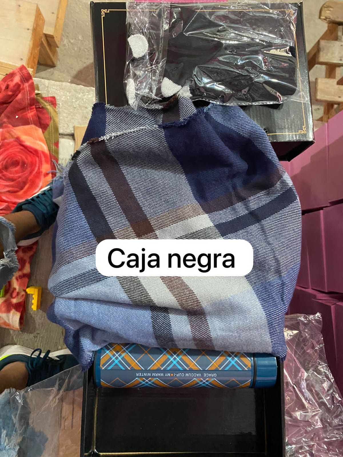 SET BUFANDA+ GUANTES +TERMO DIGITAL