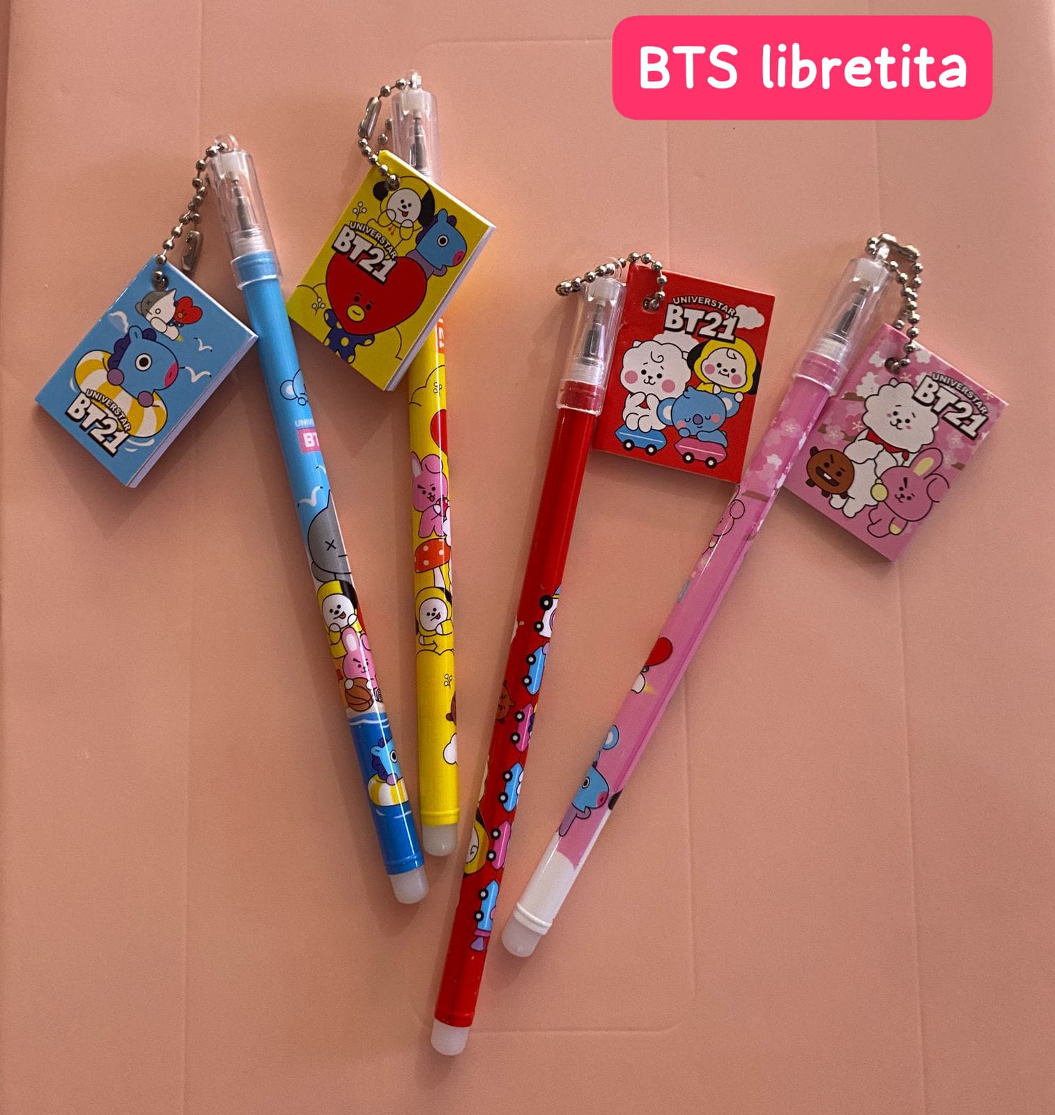 DOCENA DE LAPICEROS BTS EN CAJITA TRANSPARENTE