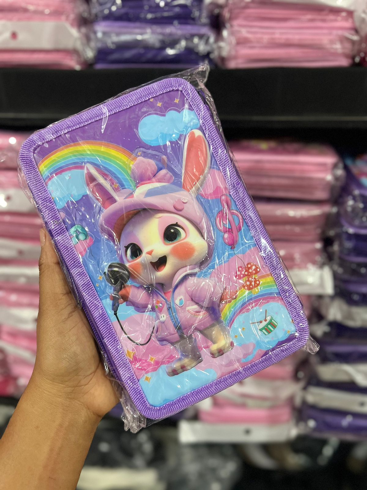 LAPICERA DOBLE CIERRE DISEÑO NIÑA Y NIÑO CON ÚTILES INCLUIDOS DISEÑOS AL AZAR REINGRESO