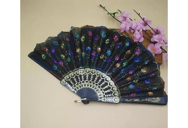 DOCENA DE ABANICOS NEGROS ESTAMPADO FLORES Y LENTEJUELAS(REINGRESO)