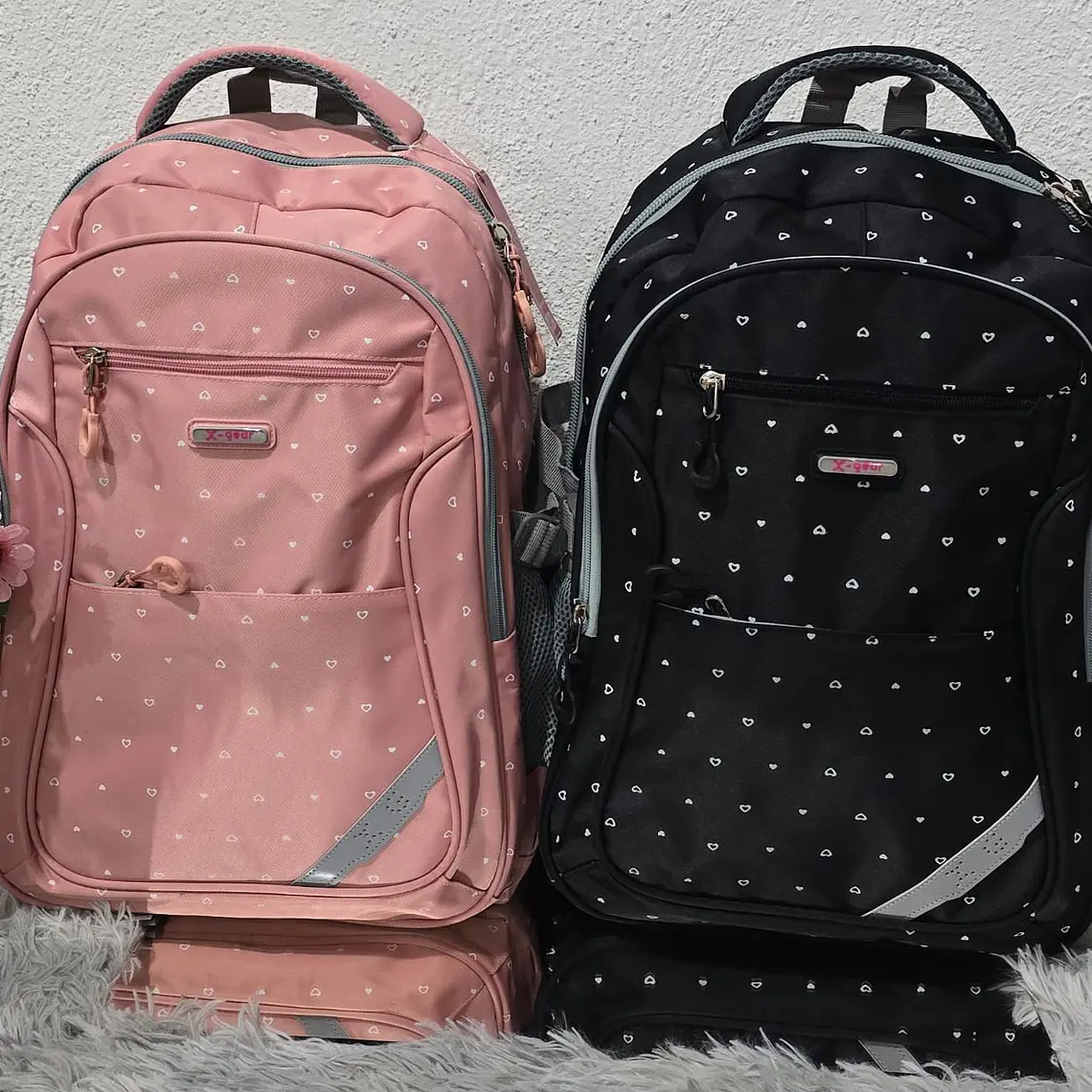 MOCHILA ORIGINAL ESTAMPADO CORAZÓNES MOD#XF179 3
