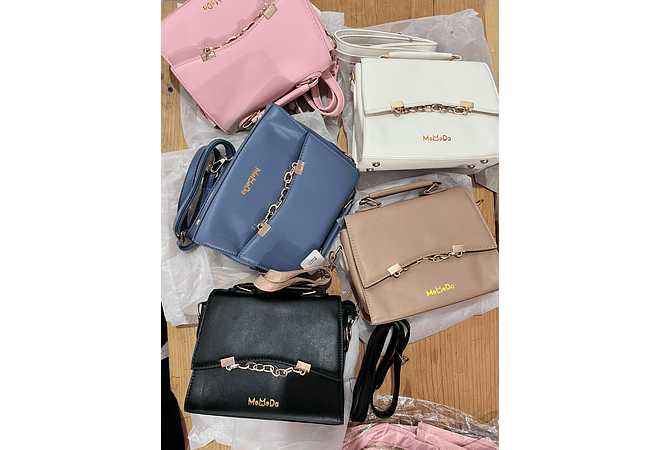 CROSS BODY DE IMPORTACIÓN MOMODA MOD# SM6245