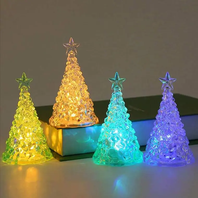 DOCENA DE PINOS CON LUZ LED CÁLIDA MOD#SDS-02 1