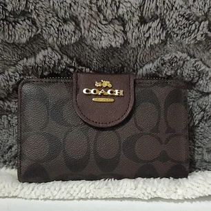 CARTERA IMITACION COACH MOD#CQ-102 REINGRESO