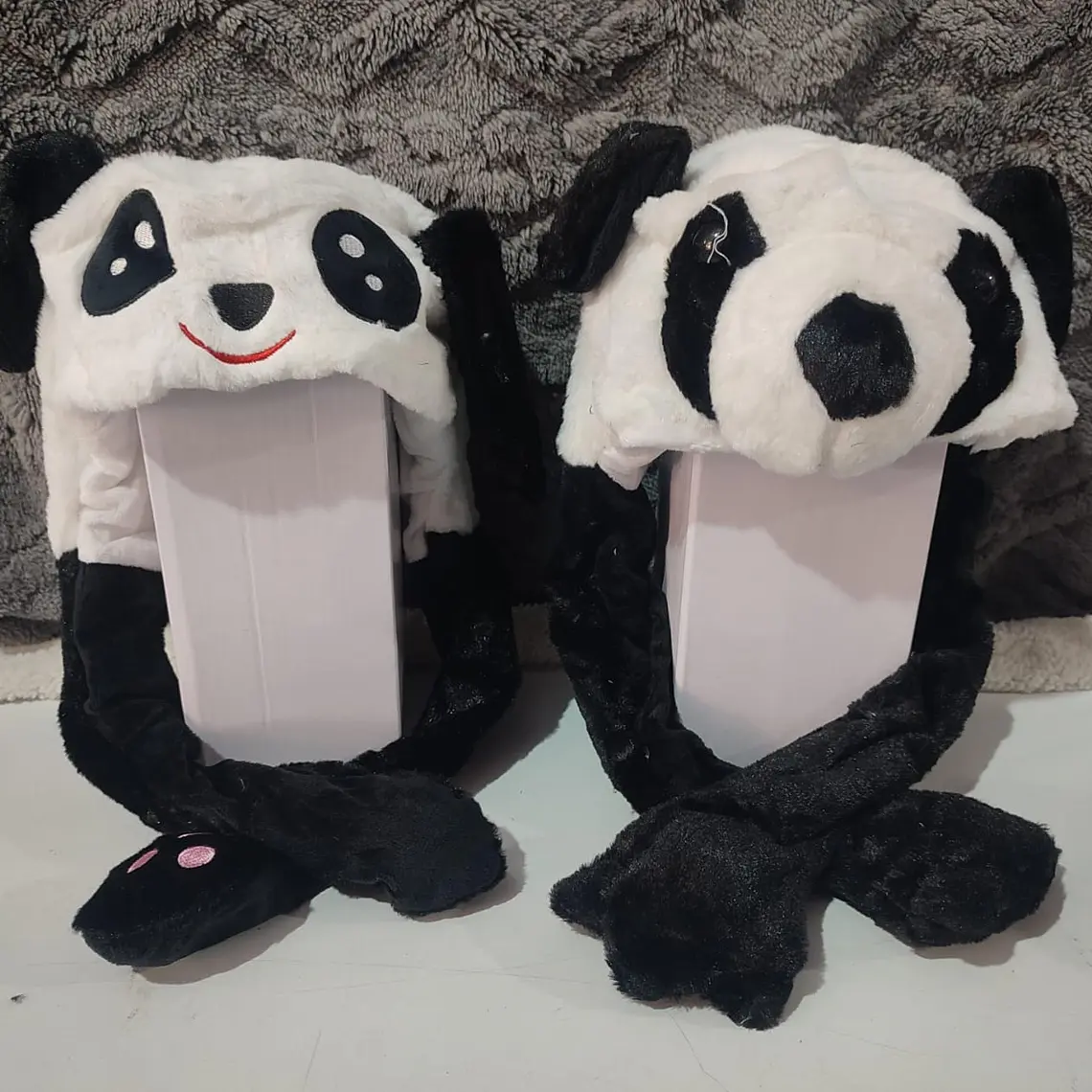 GORRO DE PELUCHE CON  OREJITAS MOVIBLES Y LUZ LED MOD#6601 (LOS TONOS Y EL DISEÑO PUEDEN VARIAR) 11