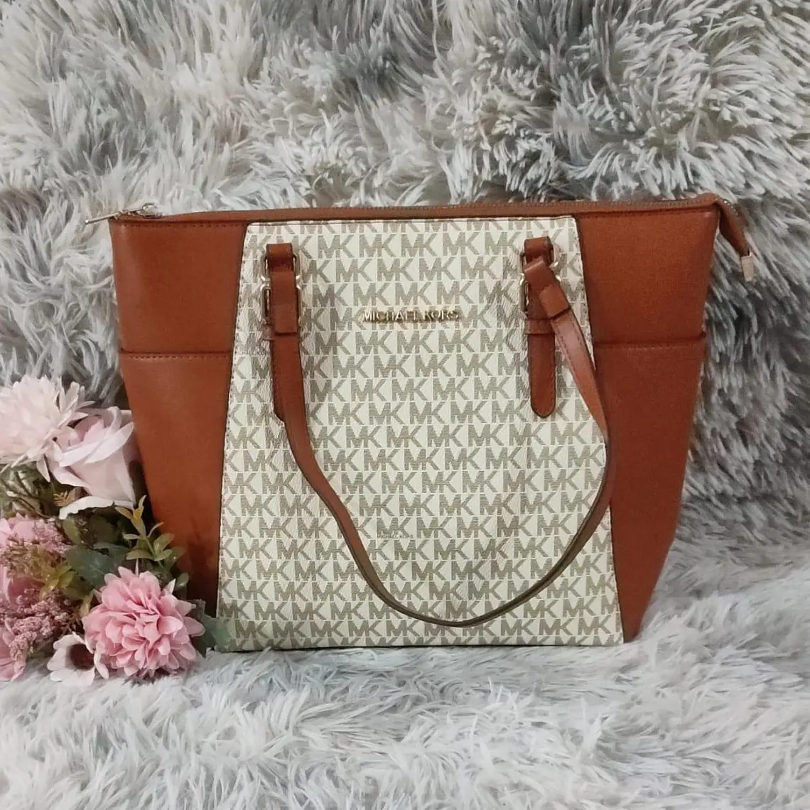 BOLSO IMITACIÓN MICHAEL KORS MOD# XMK-22 (REINGRESO) 3