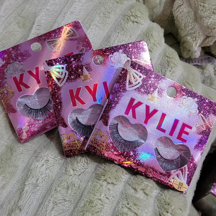 PESTAÑAS KYLIE MOD#2202-KPE2 1