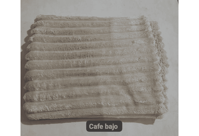 COBIJA EDREDÓN LISO QUEEN ZIZE  200 X 230 MOD# KEX008