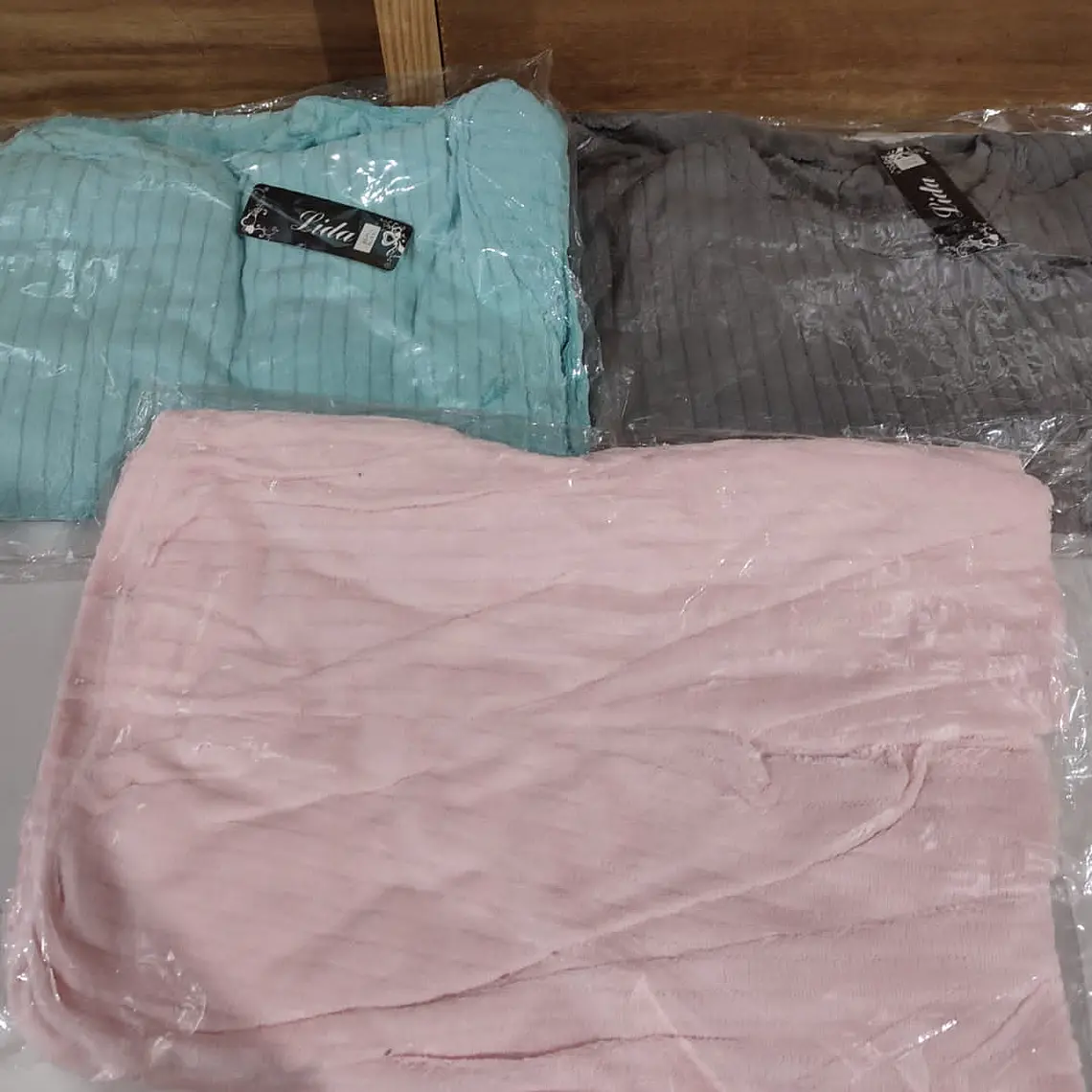 PIJAMA PANTALON Y BLUSA MANGA LARGA SIN LETRAS  MOD#  GI-PLL 13