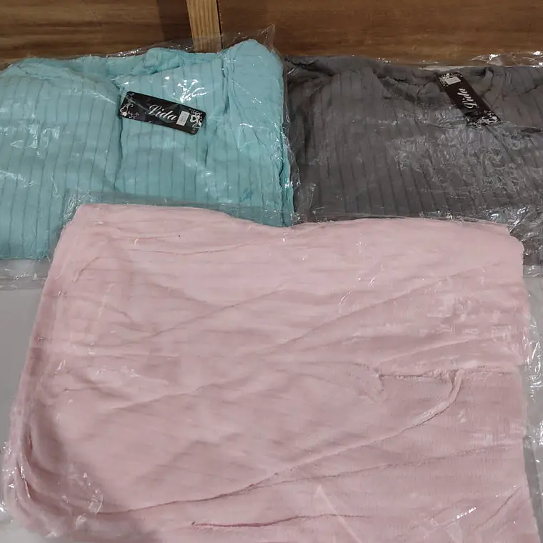PIJAMA PANTALON Y BLUSA MANGA LARGA SIN LETRAS  MOD#  GI-PLL 13