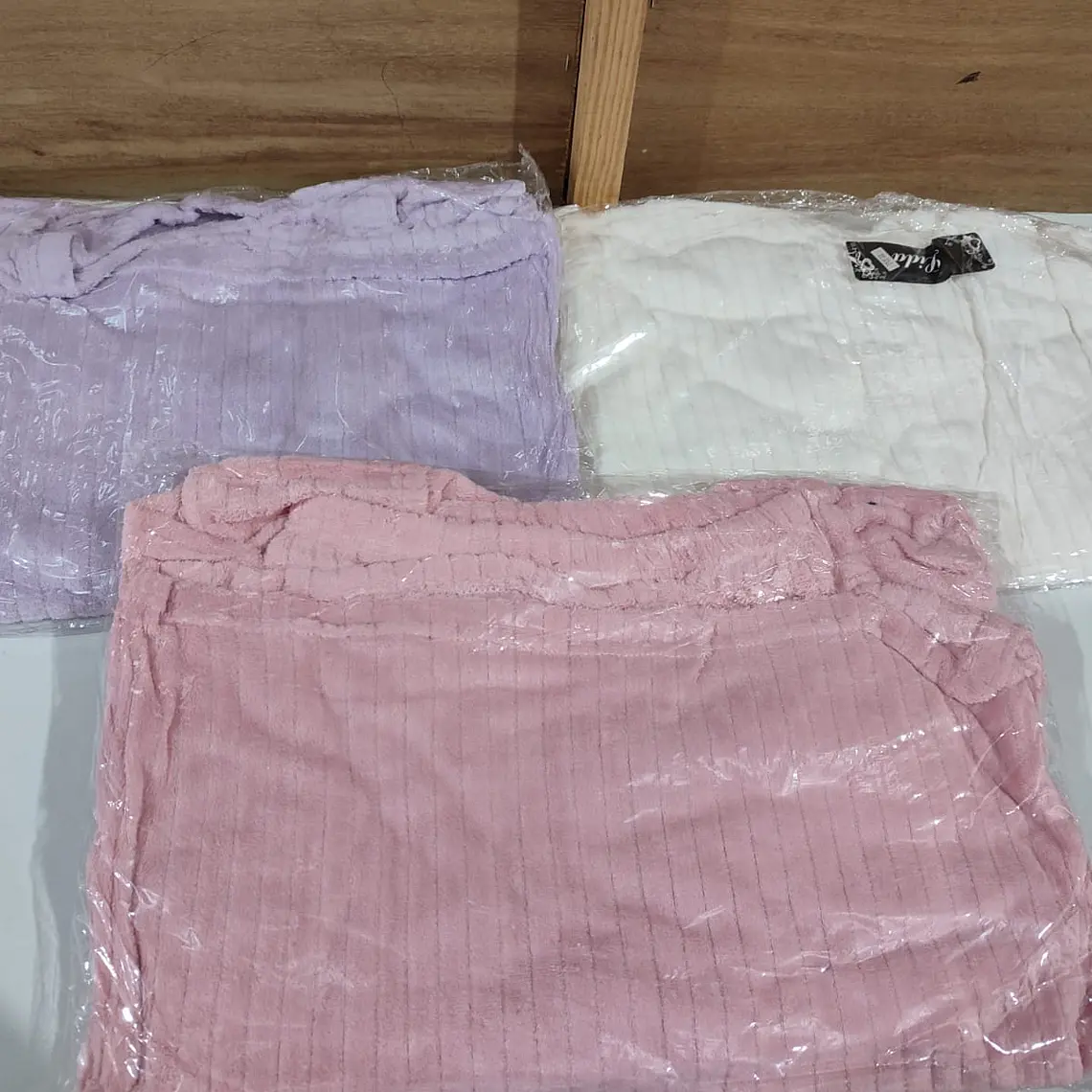 PIJAMA PANTALON Y BLUSA MANGA LARGA SIN LETRAS  MOD#  GI-PLL 11
