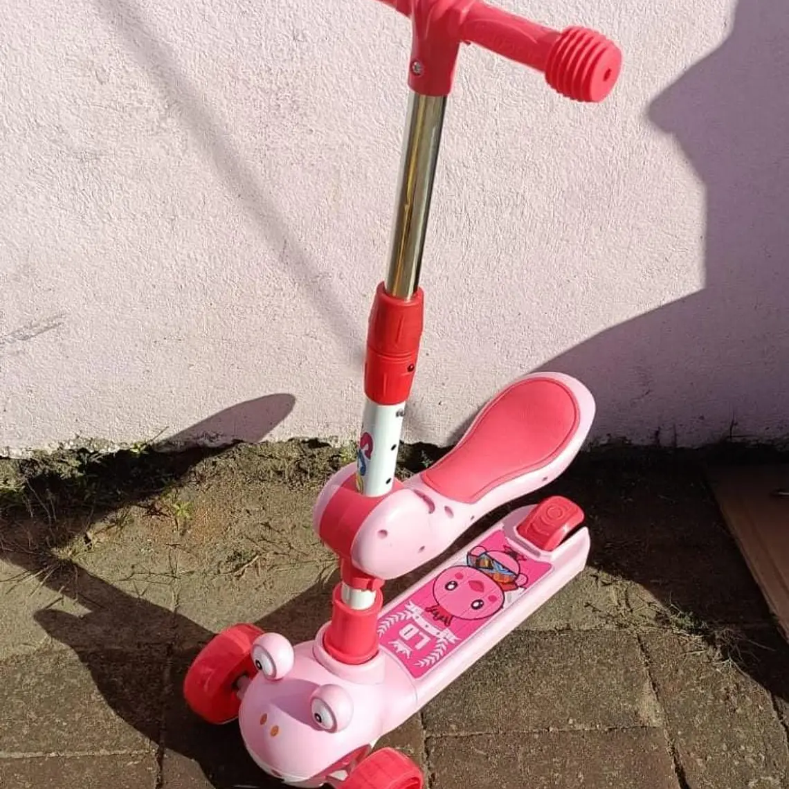 SCOOTER RANITA SONIDO Y LUZ LED MOD# 611-1 3