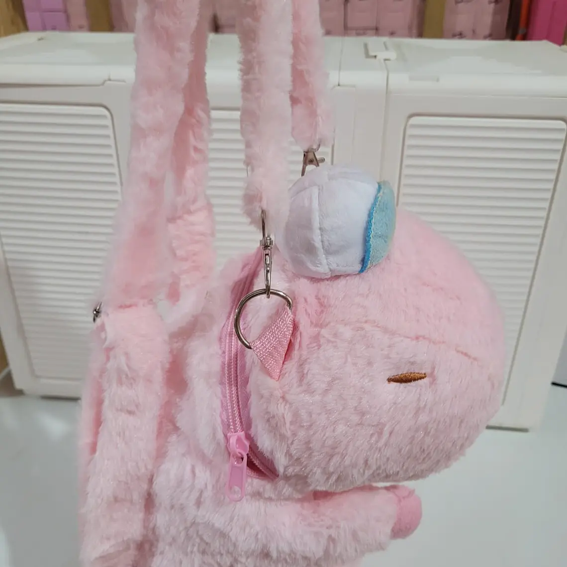 MOCHILA PELUCHE CAPYBARA CON FRUTA MOD# B-105 REINGRESO 5