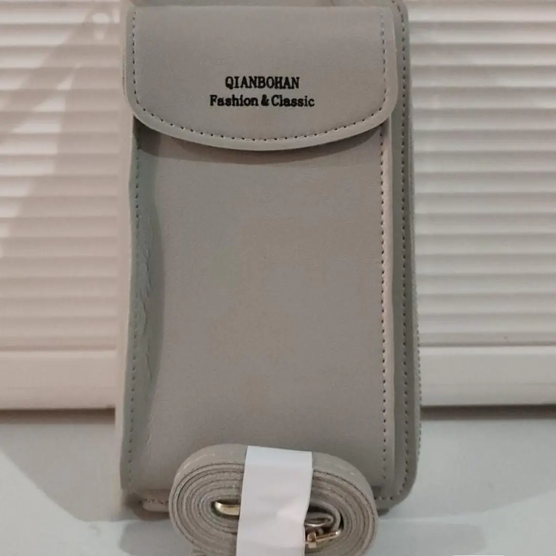 CARTERA PORTA CELULAR MOD# 612 10