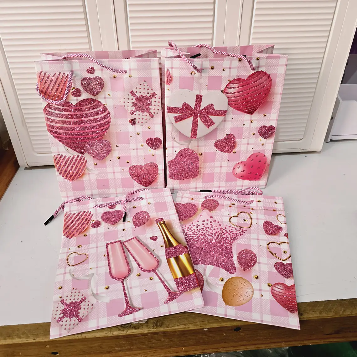 BOLSA DE REGALO CHICA VARIOS MODELOS 1