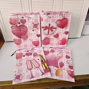 BOLSA DE REGALO CHICA VARIOS MODELOS