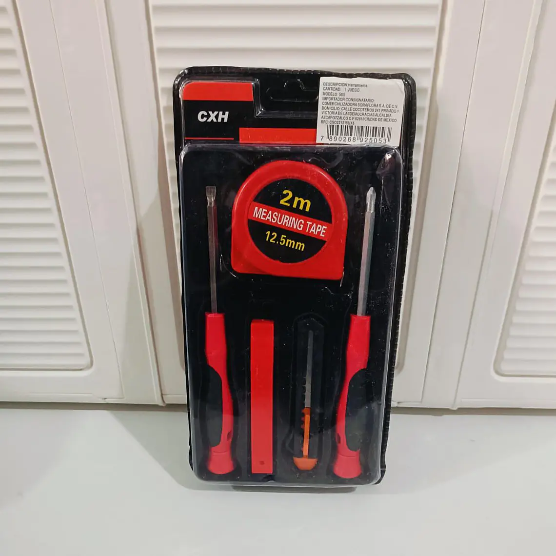 KIT DE HERRAMIENTAS COLOR ROJO  MOD# 505 1