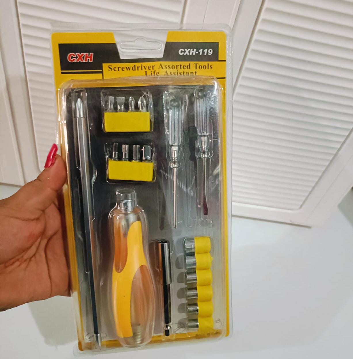 KIT DE HERRAMIENTAS VARIOS DISEÑOS