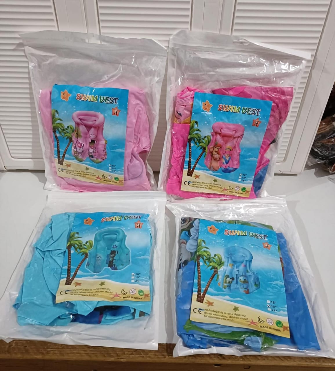 CHALECO SALVAVIDAS  PARA NIÑOS MOD# ZJ- 990786/990787 (2 AÑOS A 6 AÑOS APROX)