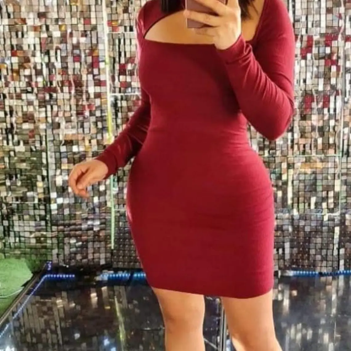 VESTIDO COLOR VINO MANGA LARGA 1