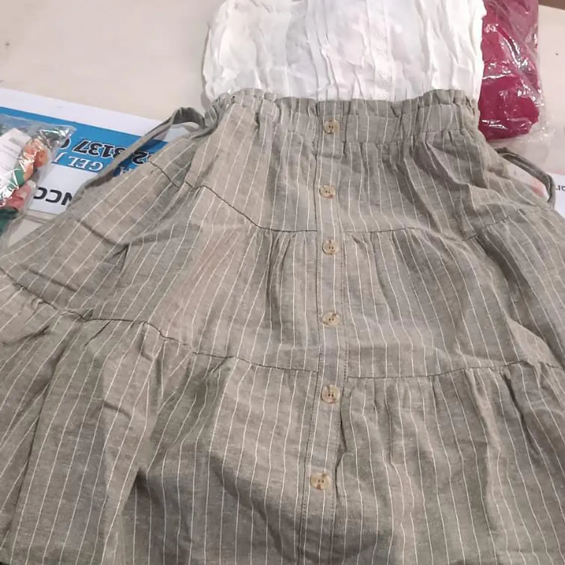 VESTIDO CASUAL BLANCO CON GRIS 4
