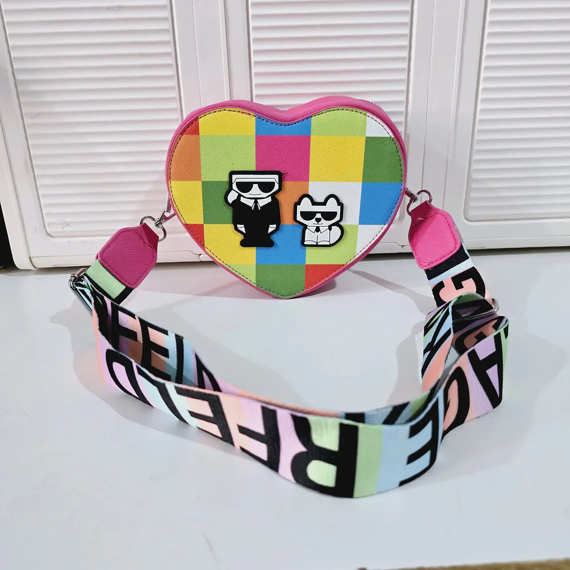 MARICONERA EN FORMA DE CORAZÓN ESTILO KAR LAYER MOD# 623 7