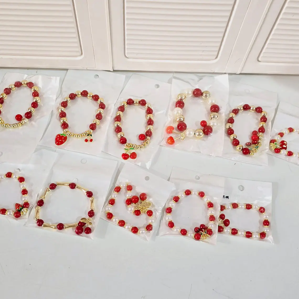 PULSERAS DE ORO LAMINADO DISEÑO FRESA Y CEREZA 🍒 🍓 2